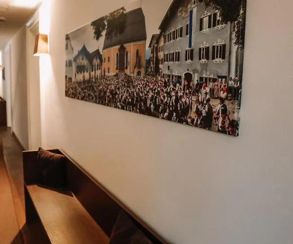 Hofwirt Otel *